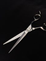TIJERA XARIS 5,5" - ACERO 440 C - Imagen 3