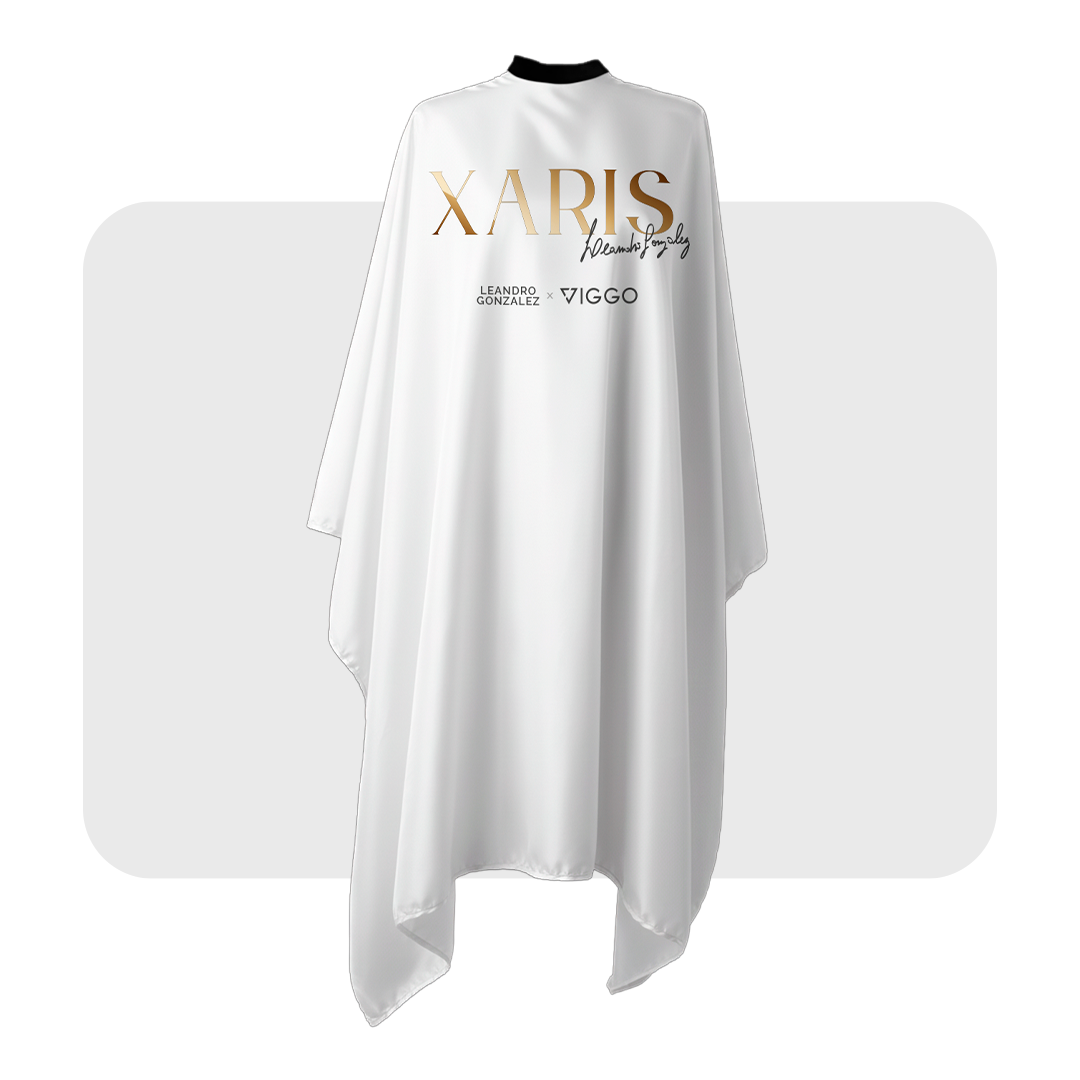 BarberCape_XARIS_Premium_Viggo CAPA DE CORTE PREMIUM XARIS CON CUELLO DE SILICONA – V-131 - Imagen 1